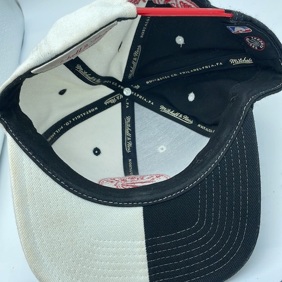 Raptors 50/50 Mitchell&Ness - Picture 4 of 5